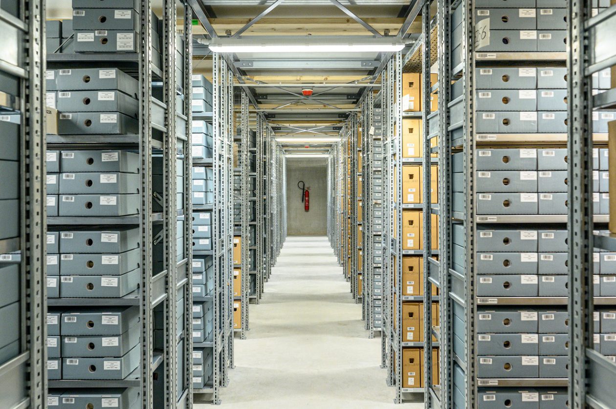 Archiveren, Conserveren, Restaureren Archiveren, Conserveren, Restaureren
